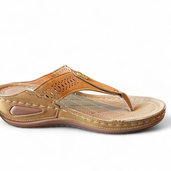 Casual Strappy Platform Sandals | Size 42 (approx Women’s 9-9.5) - Picture 4 of 8